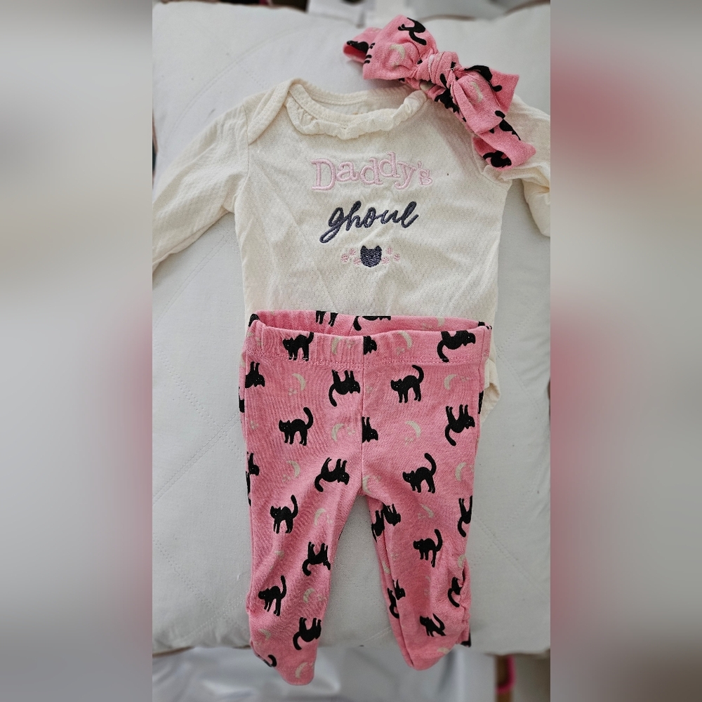 Tahari Baby Daddy's Ghoul outfit